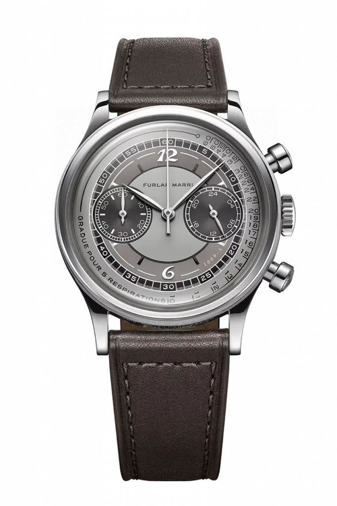 Der Furlan Marri Mechaquartz Chronograph mit cremefarbenem Zifferblatt und Vintage-inspirierten Drückern.