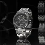 Maurice Lacroix Aikon Automatic Skeleton, vollständige Ansicht mit sichtbarem Uhrwerk und edlem Design